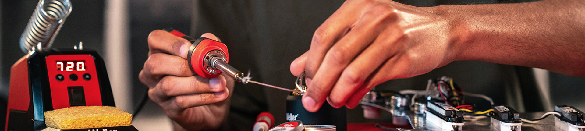 stations_product_header