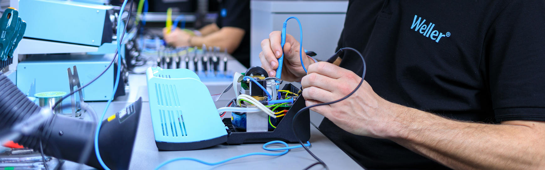 Weller-tools-industrial-soldering-banner-service-web